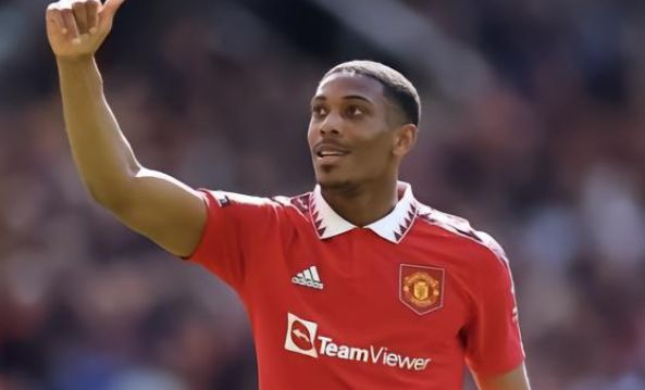 持对女足联 持对女足联